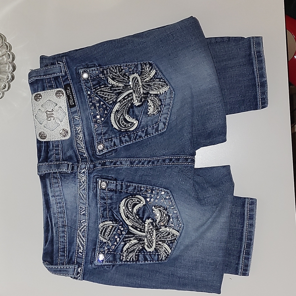 Viintage Miss Me skinny jeans, slight destructed style, leather